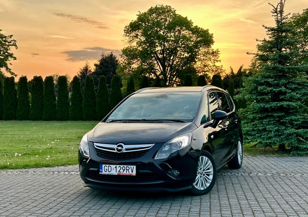 Opel Zafira cena 40000 przebieg: 199000, rok produkcji 2015 z Iłowa małe 631